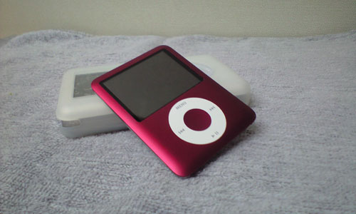 iPod nano 8GB RED