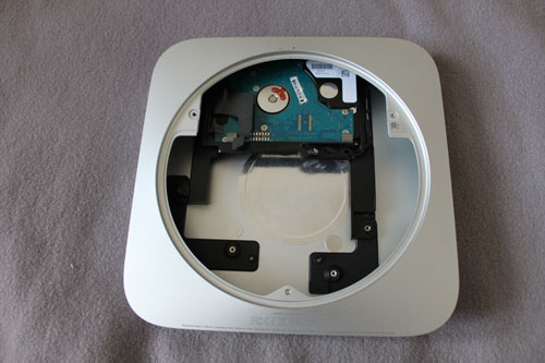 Mac mini Mid 2011 下段のハードディスク