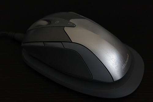 Microsoft Wireless Laser Mouse 8000