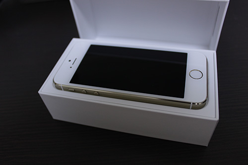 iPhone 5s 64GB ゴールド