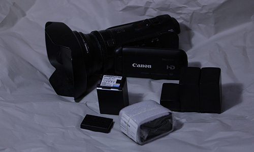 canon iVIS HF G10 と 互換バッテリ