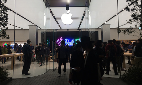 Apple 新宿