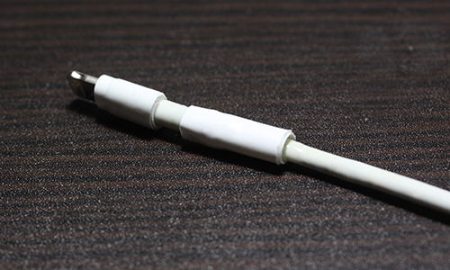 Apple 純正 Lightning - USB ケーブル（2m）