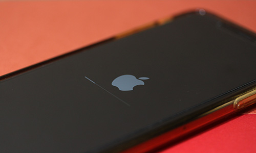iOS 13.2.3 iPhone XS Max Restart 再起動 - Studio MIlehigh