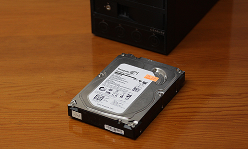 ハードディスク Harddisk HDD Seagate ST2000DM001 / EWN 2TB - Studio Milehigh