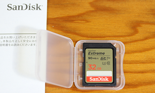 【 サンディスク 正規品 】 SDカード 32GB SDHC Class10 UHS-I U3 V30 SanDisk Extreme SDSDXVE-032G-GHENN エコパッケージ